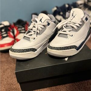 Air Jordan 3 Kids Navy and white Sneakers